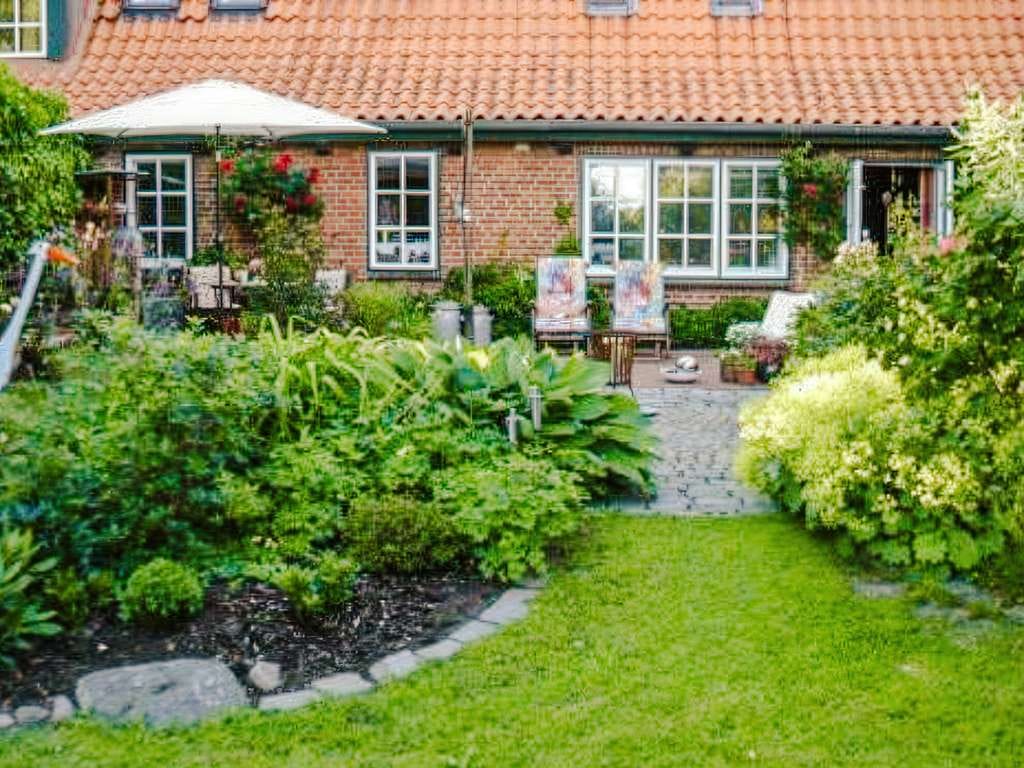 Immobilie in Neudorf-Bornstein - Wohnen mit Geschichte – stilvolle Erdgeschosswohnung im liebevoll gepflegten Resthof - Bild 0