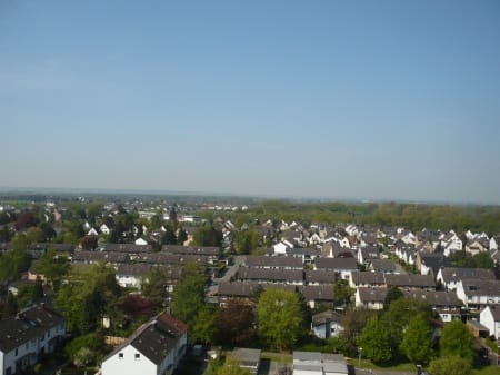 Immobilie in Sankt Augustin - SANKT AUGUSTIN in zentraler Lage, 2 Zimmer ETW, offene Küche, Diele, Bad, Balkon, 55 m² Wfl. mit TG. - Bild 3