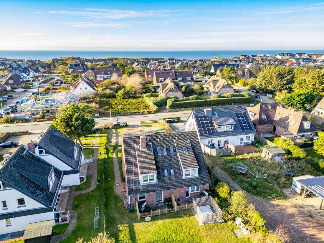Immobilie in Wenningstedt-Braderup (Sylt) - Großes Personalhaus in guter Lage! - Bild 2