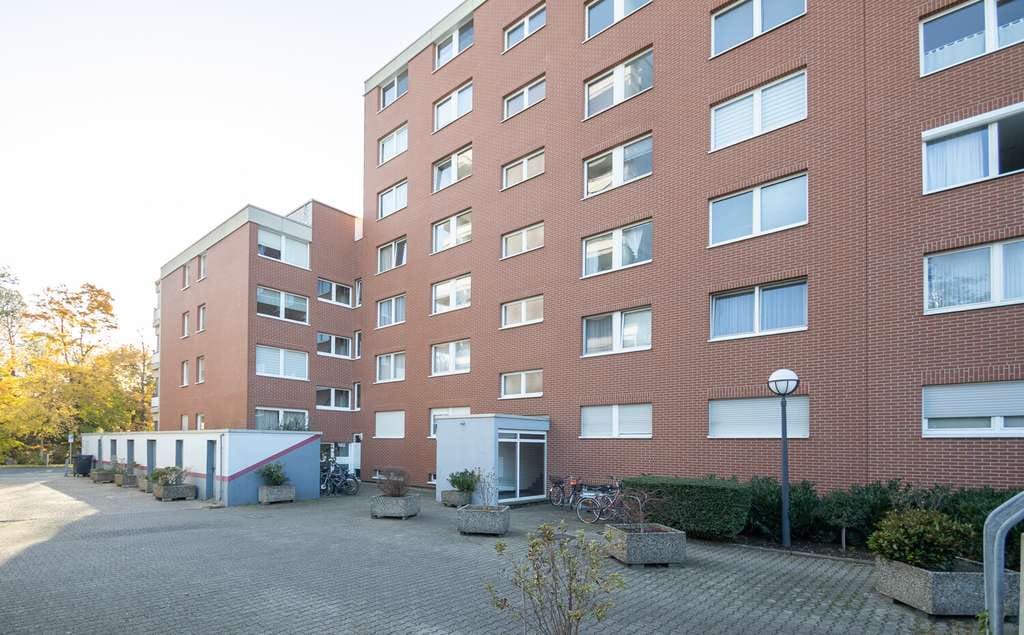 Immobilie in Neuss - Zentrales 1-Zimmer-Apartment mit Terrasse – attraktive Kapitalanlage - Bild 1