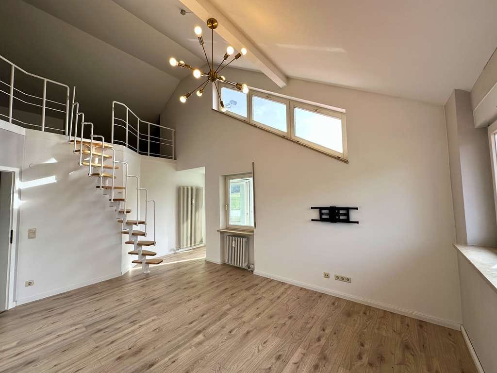 Immobilie in Hilzingen - Sonnige Galeriewohnung mit Naturblick - Bild 2