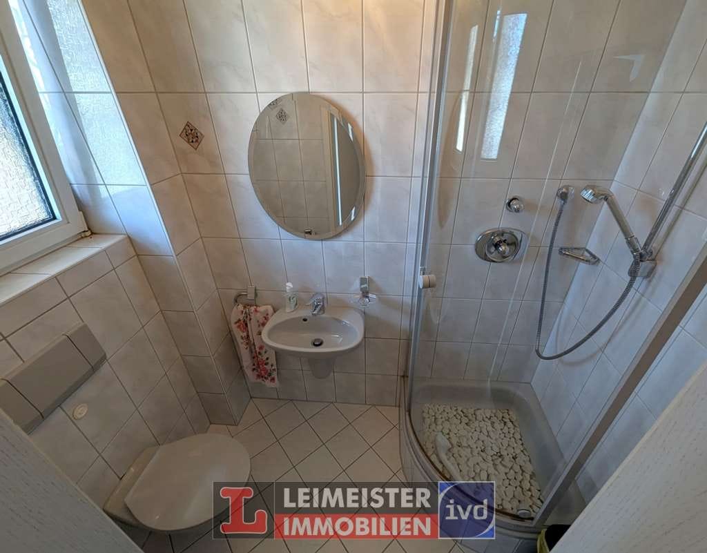 Immobilie in Schöllkrippen - 3-FAMILIENHAUS, EINFAMILIENHAUS, SCHEUNE, GARAGE, HOF UND 7000m2 KOPPEL - nicht nur für Pferdefans - Bild 3