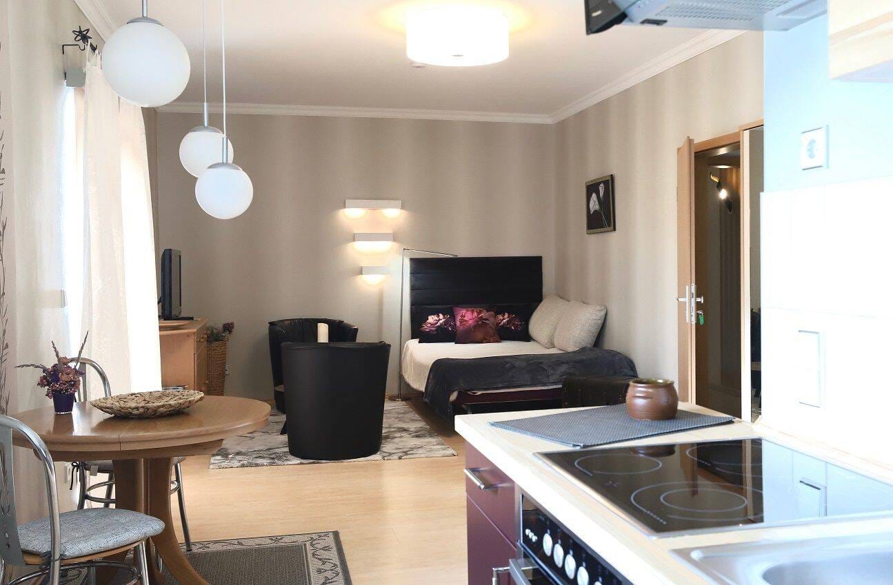 Immobilie in Zinnowitz - Ferienwohnungsanlage mit 6 Ferienwohnungen - nur 300 m zum Strand in Zinnowitz - Bild 2