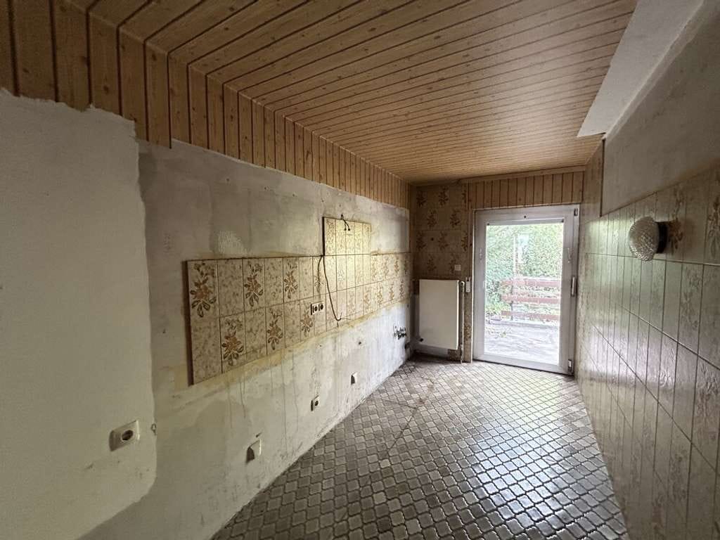 Immobilie in Erlenbach am Main - Handwerker aufgepasst: Reihenmittelhaus mit großem Potenzial! - Bild 4
