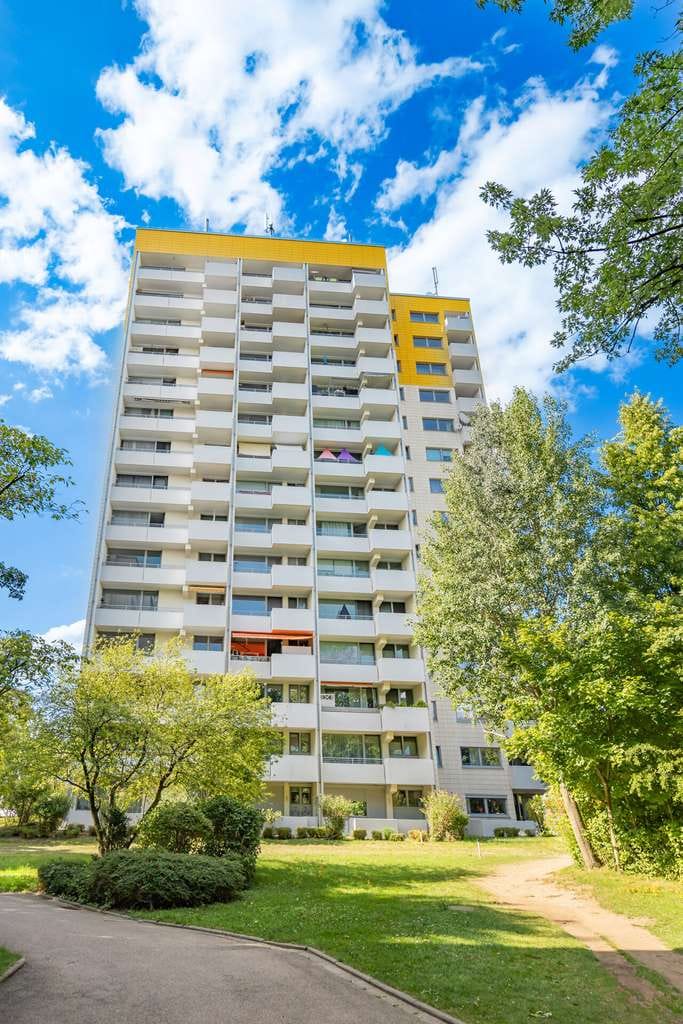 Immobilie in Germering - Kapitalanlage im Panorama Tower|3-Zimmer-Wohnung mit Balkon & Tiefgarage (6.OG) - Bild 2