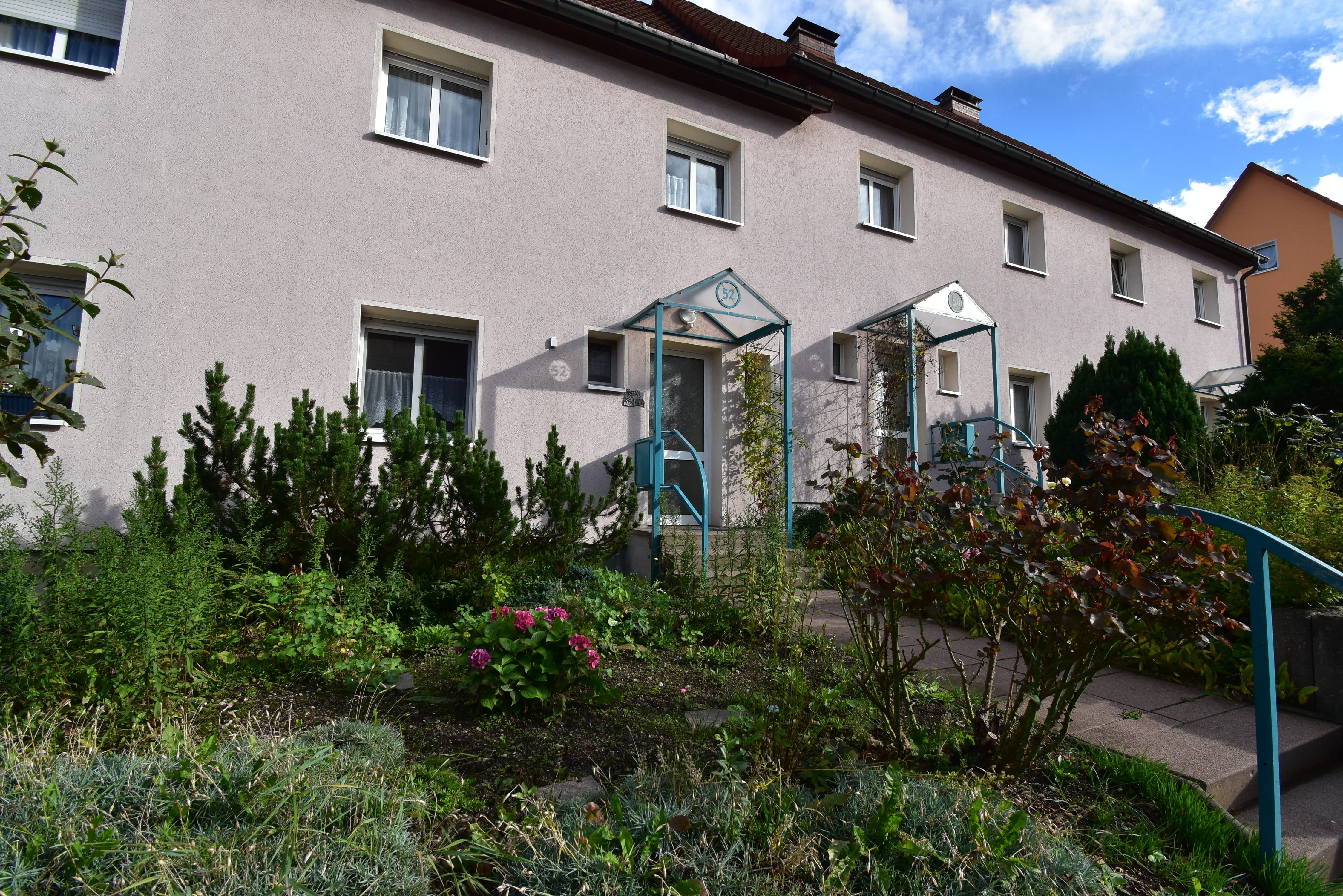 Immobilie in Zella-Mehlis - Einfamilienhaus in Form eines Reihenmittelhauses  in Zella-Mehlis  - Bild 0
