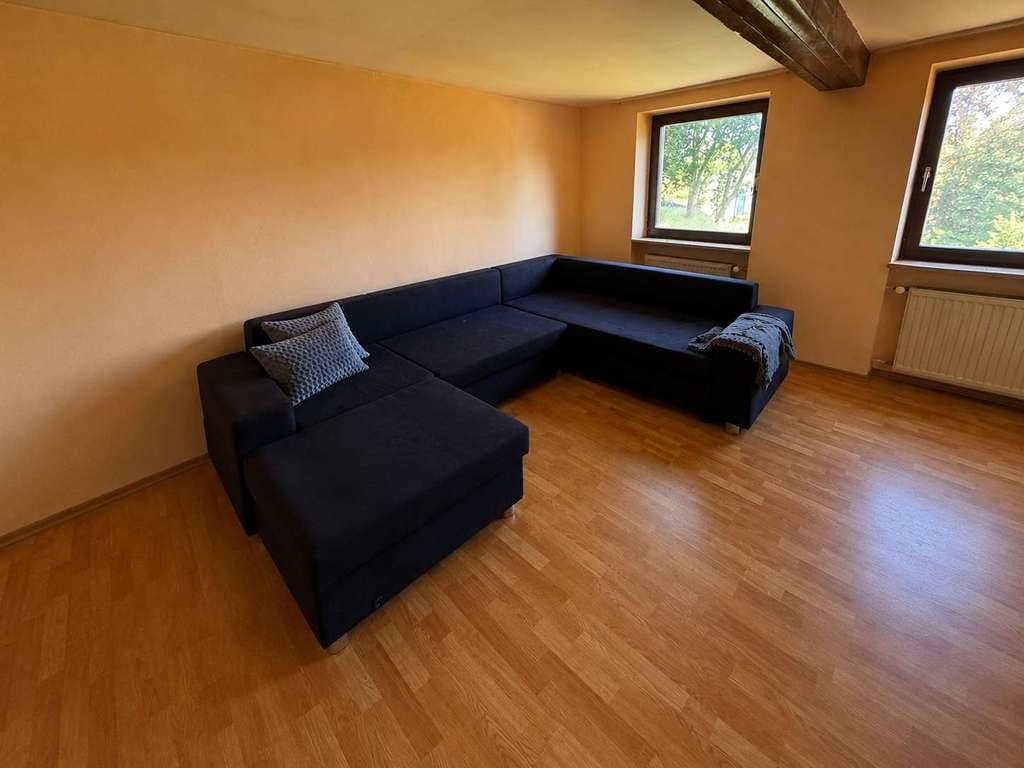 Immobilie in Töpen - Ruhig gelegenes Einfamilienhaus mit Garten und viel Potenzial zur Fertigstellung - Bild 4
