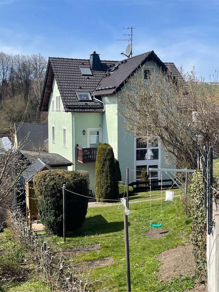 Immobilie in Burkhardtsdorf - Mehrfamilienhaus mit Gewerbeeinheit in Burkhardtsdorf - Bild 1