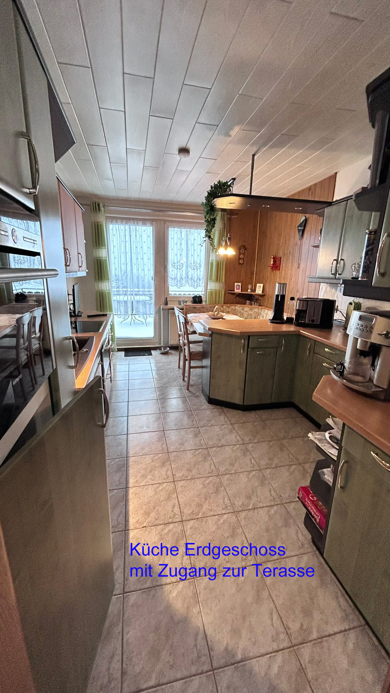 Immobilie in Großbreitenbach - Attraktives, zweigeschossiges Einfamilienhaus in Großbreitenbach, OT - Bild 2