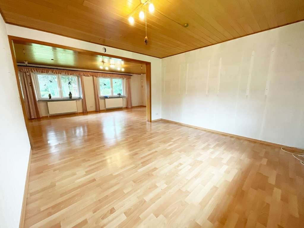 Immobilie in Sprakebüll - Einfamilienhaus mit großzügigem Grundstück zentral in Sprakebüll - Bild 4
