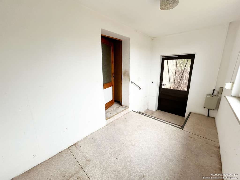Immobilie in Burg - Rohdiamant mit Garten – Sanierungsobjekt in ruhiger Lage - Bild 1