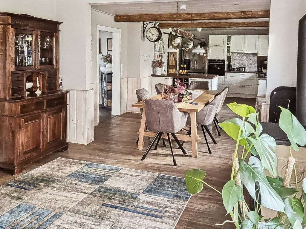 Immobilie in Elsdorf-Westermühlen - Einfamilienhaus bei Rendsburg - exklusives Wohnen auf weitläufigem Grundstück mit Waldanteil - Bild 4