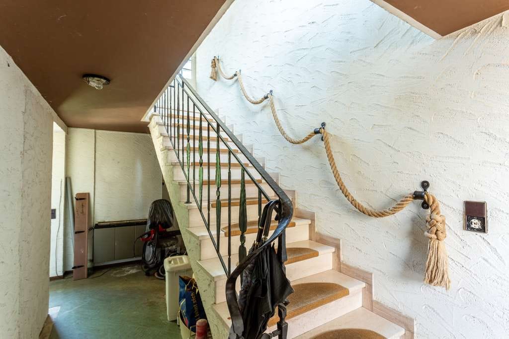 Immobilie in Nettersheim - Handwerker aufgepasst! Großes Wohnhaus mit Scheune, Garagen und großem Grundstück - Bild 1