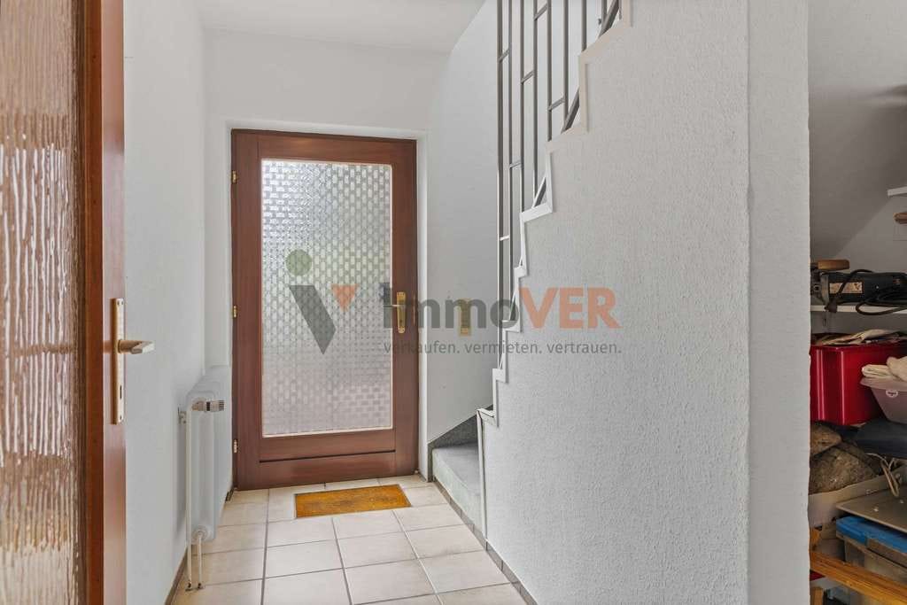 Immobilie in Lilienthal - Großzügiges Zweifamilienhaus mit Einliegerwohnung auf ca. 1.100 m² Grundstück in Lilienthal - Bild 4