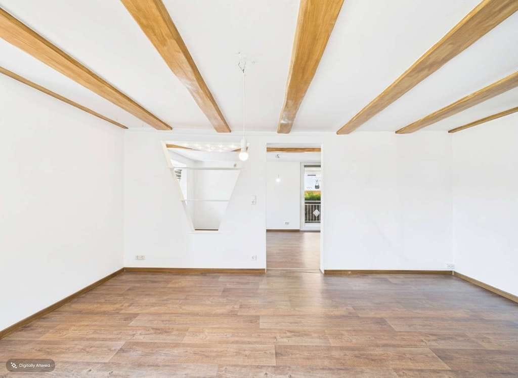 Immobilie in Hohberg - Nur kurze Zeit verfügbar – Modernisiertes EFH mit Kamin & Carport in Hohberg - Bild 3