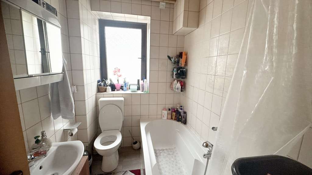 Immobilie in Neusäß - Attraktive 3-Zimmer-Wohnung in Neusäß-Westheim - Bild 4