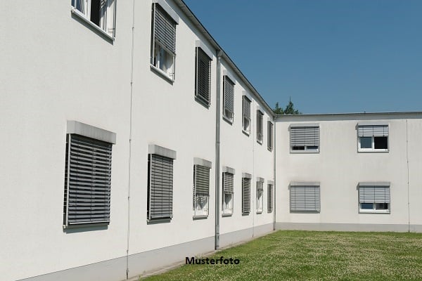 Immobilie in Duisburg - 2-Zimmer-Wohnung + provisionsfrei + - Bild 0