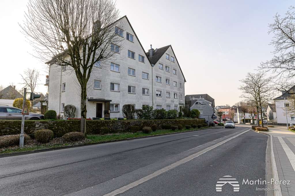 Immobilie in Breckerfeld - 3-Zimmer-Erdgeschosswohnung mit Garten, Terrasse und Stellplatz - Bild 1