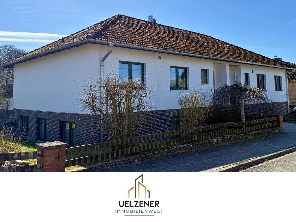 Immobilie in Ebstorf - Attraktive Doppelhaushälfte im Bungalowstil - Bild 0