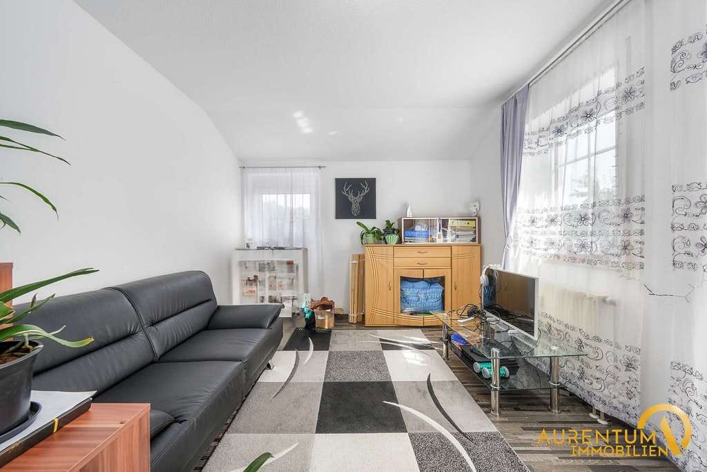 Immobilie in Nittendorf - 2-Zimmer-Wohnung mit Tiefgarage und Aufzug zu verkaufen. - Bild 4