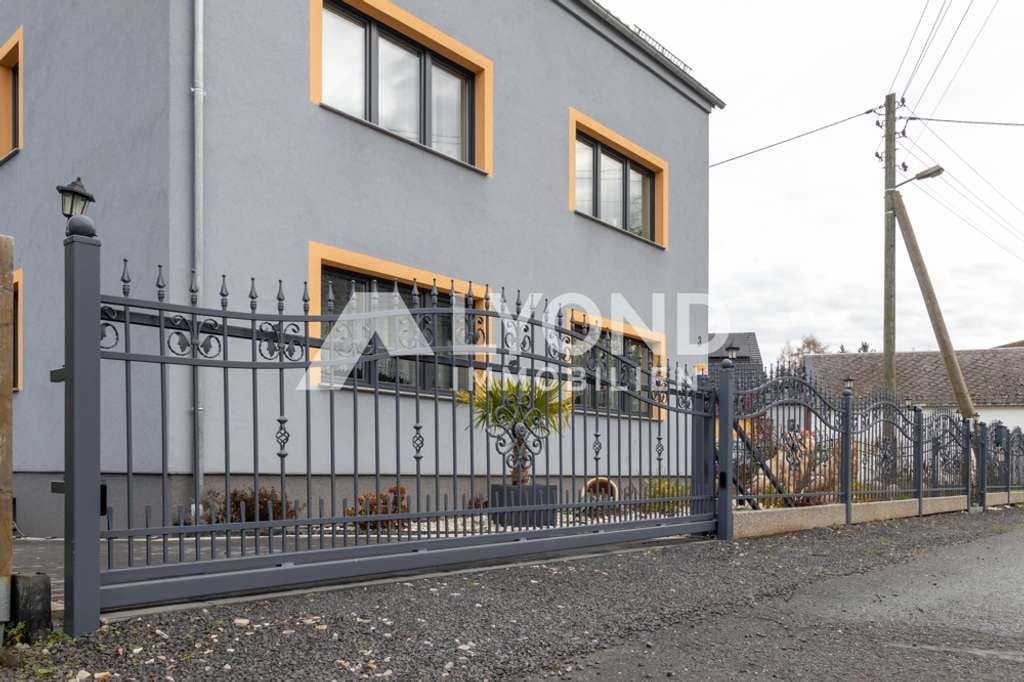 Immobilie in St. Egidien - Stilvoll saniertes Zweifamilienhaus mit Garten & Terrasse in idyllischer Lage von St. Egidien - Bild 1