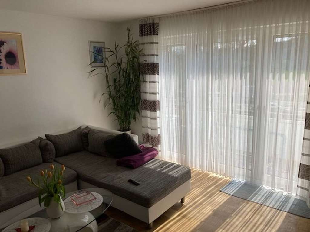 Immobilie in Geretsried - **Bergblick**Mitten im Zentrum, für Kapitalanleger und Eigennutzer**2 bzw. 3 Zimmer**NEUE HEIZUNG - Bild 2