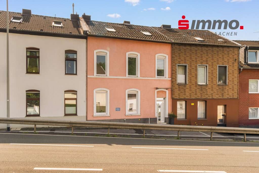 Immobilie in Würselen - Umfassend saniertes Einfamilienhaus mit traumhaftem Garten
zwischen Scherberg und Stadtgarten - Bild 0
