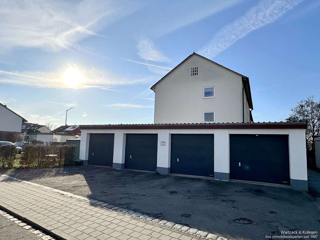 Immobilie in Roth - Glücksgriff für Anlager: 
6-Familienhaus in Roth - Bild 1