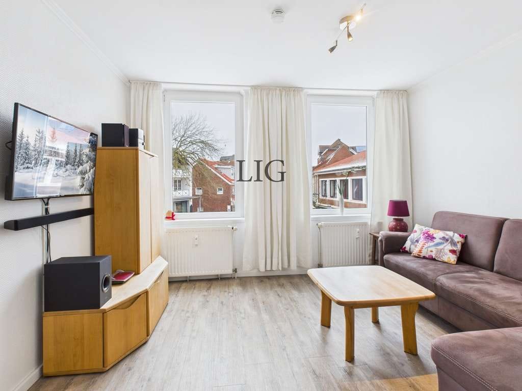 Immobilie in Langeoog - LAGE, LAGE, LAGE: Traumhafte Ferienwohnung nur wenige Meter vom Wasserturm und Hauptstrand entfernt! - Bild 0
