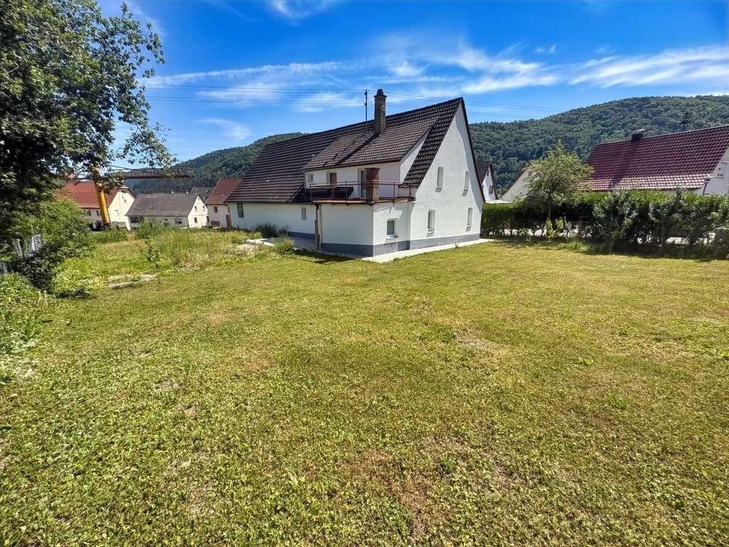 Immobilie in Nusplingen - Einfamilienhaus mit großem Grundstück - Bild 1