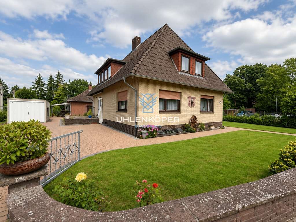 Immobilie in Wrestedt - Zwei Wohnkonzepte auf einem Grundstück – Einfamilienhaus mit eigenständigem Bungalow - Bild 0