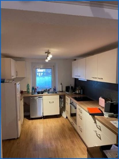 Immobilie in Mühlhausen-Ehingen - Ideal für Handwerker! Gedämmte Doppelhaushälfte mit Garage,Carport, Werkstatt u. Stellplätzen. - Bild 1