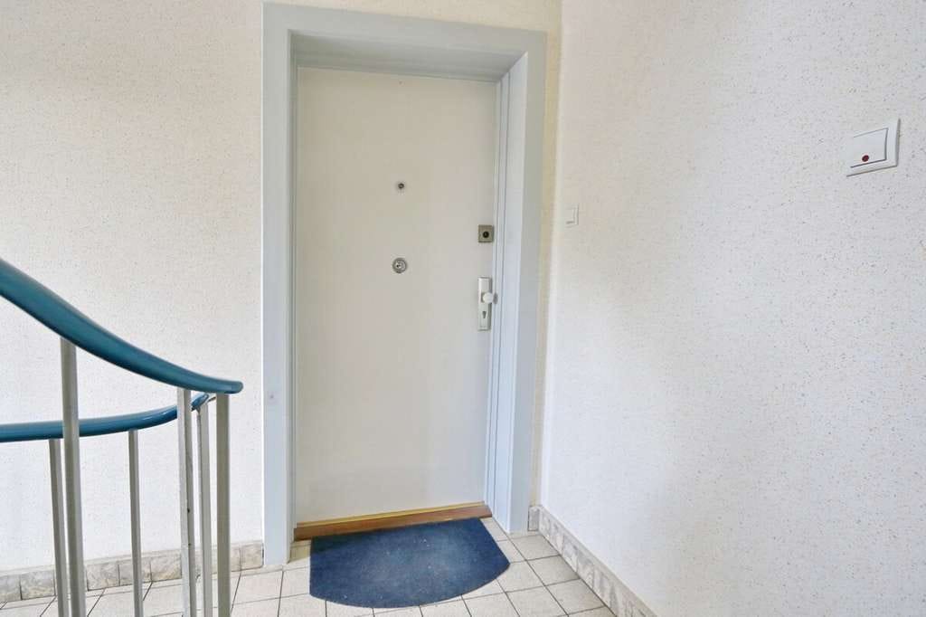 Immobilie in Braak - Vermietete 2,5-Zimmer-Eigentumswohnung mit großem Balkon in Hamburg-Meiendorf! - Bild 4