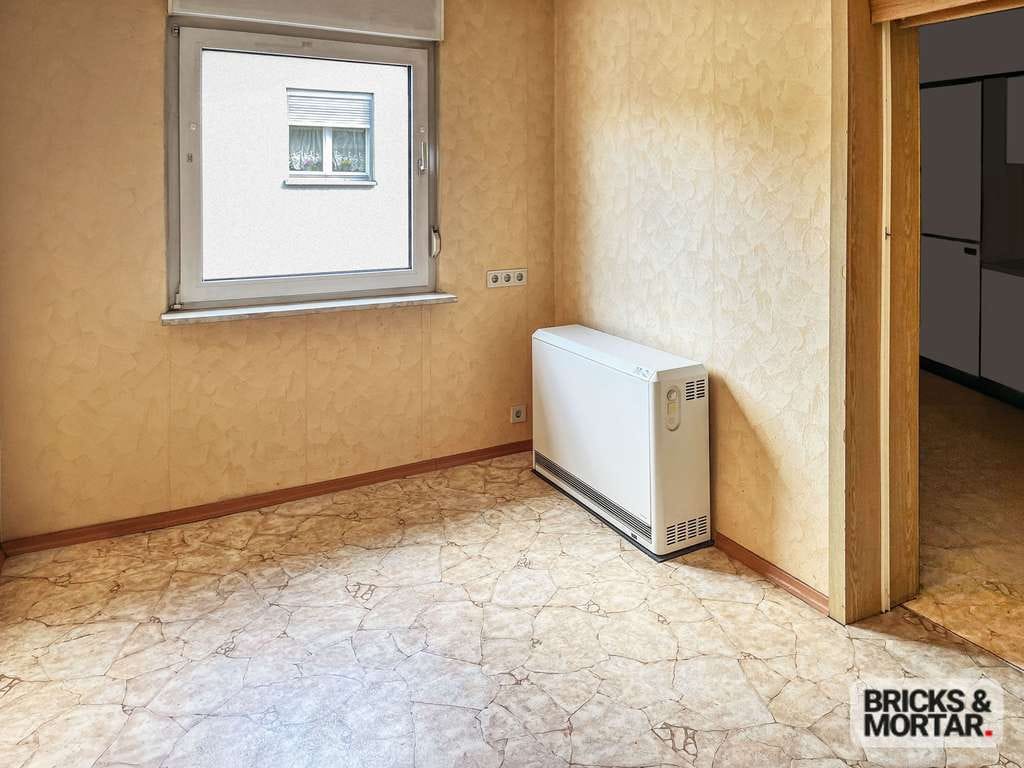 Immobilie in Lichtenfels - Solides 3-Parteienhaus in Schney – Kapitalanlage mit Potenzial oder teilweiser Eigennutzung - Bild 3