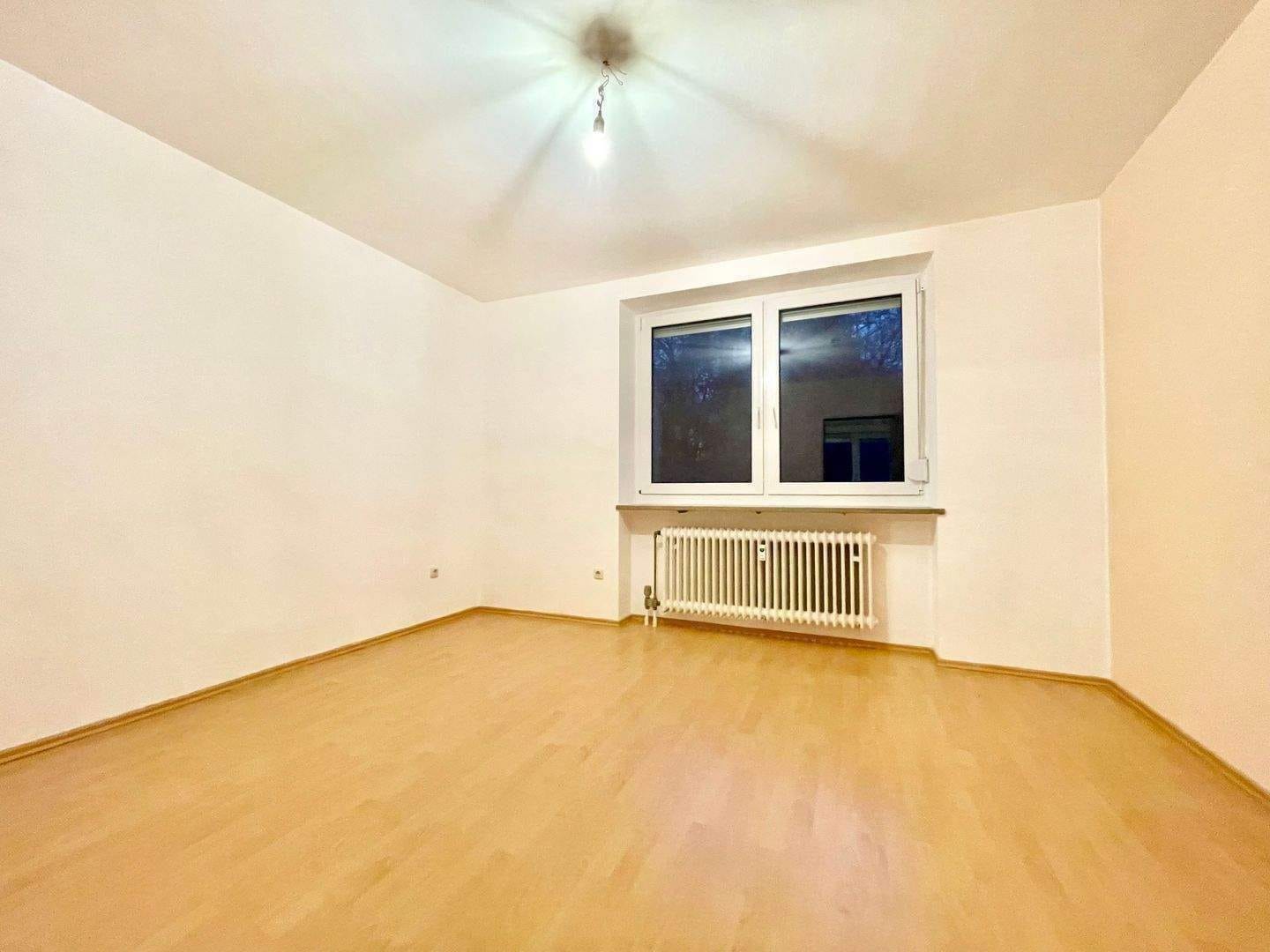 Immobilie in Dietersheim - Ohne Provision & sofort bezugsfähig! Schöne 4-Zimmer-Wohnung mit nettem Südwestbalkon & ca. 86,6 qm im 1.Stock - Bild 4