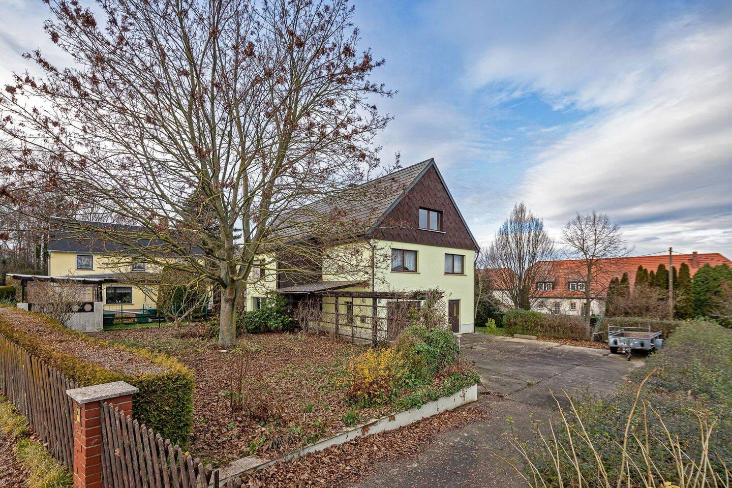 Immobilie in Lommatzsch - Großzügiges Wohnhaus + Viel Platz für Ihre Familie + idyllische Lage in Jessen + großer und schöner Garten +++ - Bild 2