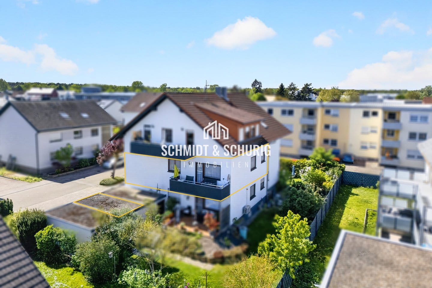 Immobilie in Forst - Freundliche Etagenwohnung mit Balkon, Garage und solider Mieteinnahme - Bild 0