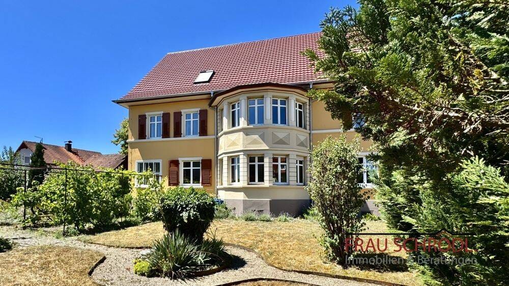 Immobilie in Gottmadingen - "VILLA ALBER" Ein Stück Gottmadinger Geschichte Charaktervolles Villenanwesen mit vielfältigen Perspektiven - Bild 1