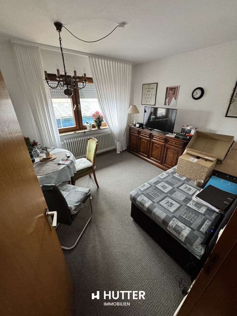 Immobilie in Benningen am Neckar - Gut geschnittene 3-Zimmer-Wohnung mit Entwicklungspotenzial - Bild 1