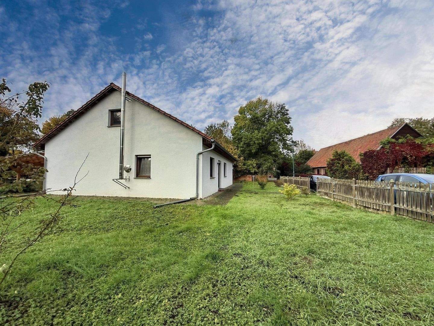 Immobilie in Am Großen Bruch - Einfamilienhaus - Bungalow mit großem Grundstück und vielseitigen Nutzungsmöglichkeiten - Bild 1