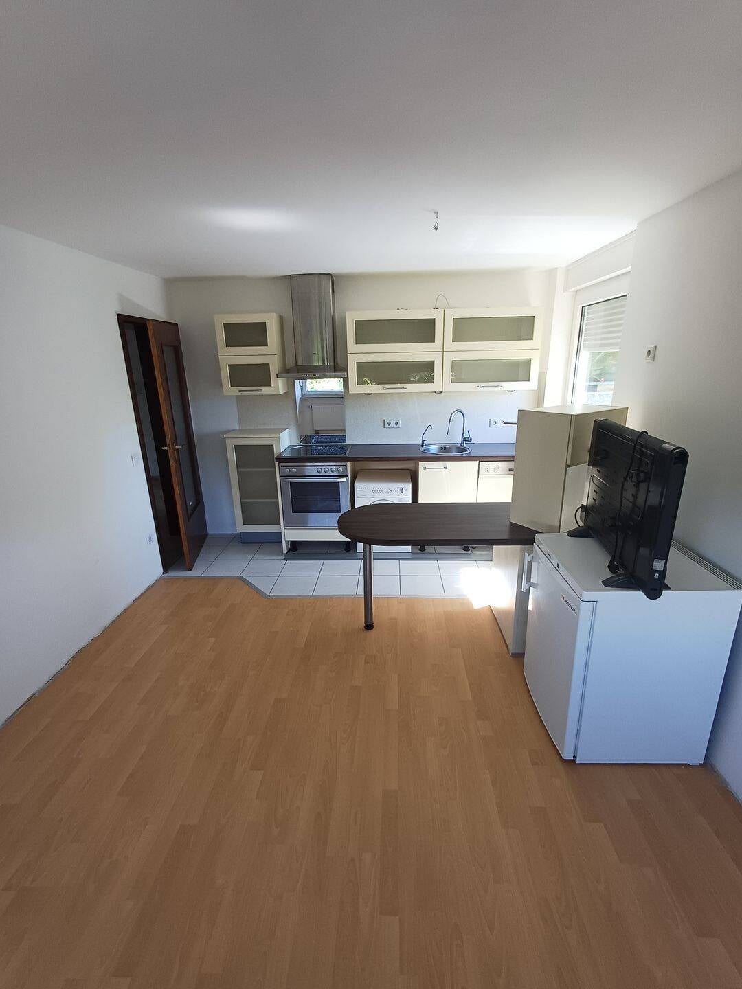 Immobilie in Stein - Renovierte 2,5-Zimmer-Wohnung in ruhiger Lage von Stein - Bild 1