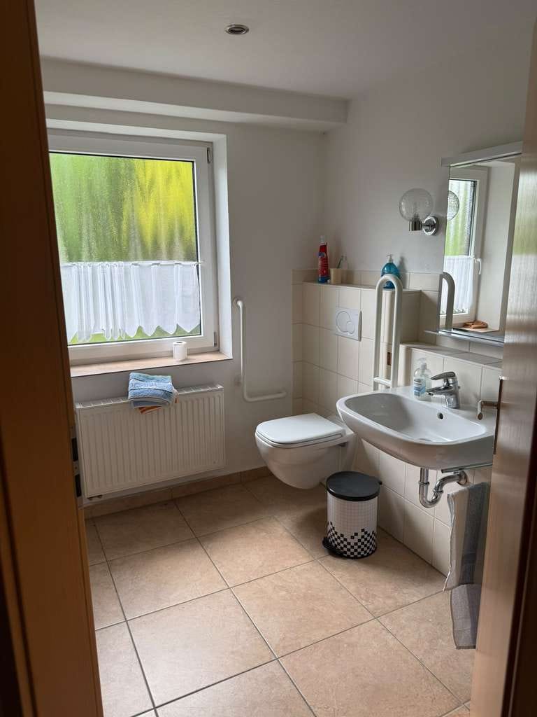 Immobilie in Südheide - Einfamilienhaus mit großem Grundstück in ruhiger Waldrandlage - Bild 3