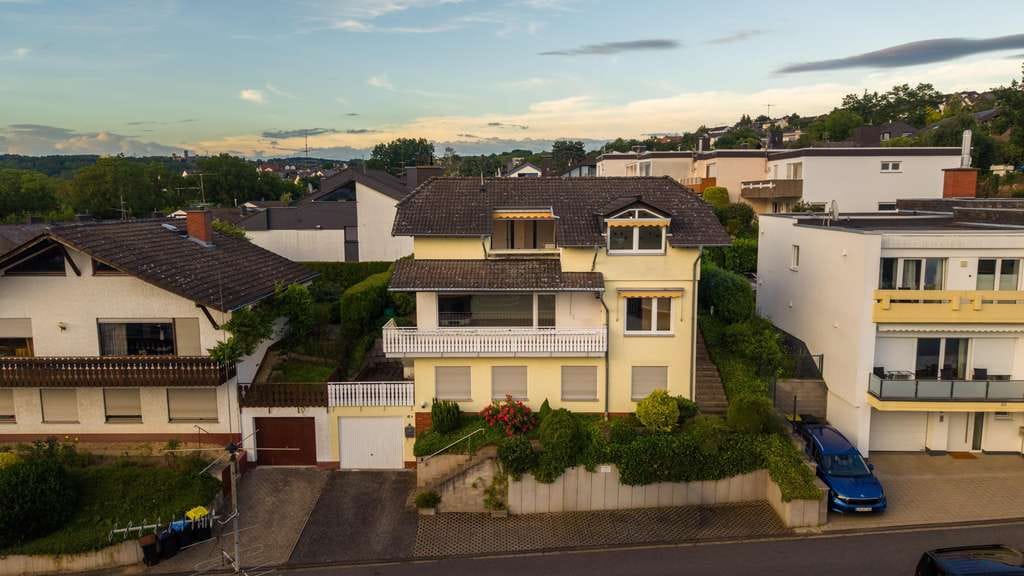 Immobilie in Vallendar - Familienhaus mit flexiblen Wohneinheiten und Weitblicklage! - Bild 1