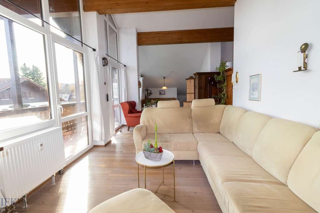 Immobilie in Peißenberg - Gemütliche 4-Zimmer-Dachgeschoßwohnung in Peißenberg Wörth - Bild 2