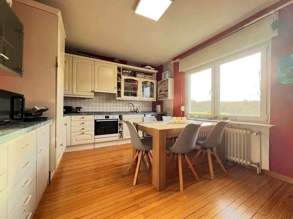 Immobilie in Nohfelden - Geräumiges Wohnhaus auf zwei Etagen mit Vollunterkellerung & tollem Feldblick – ideal für Familien! - Bild 4