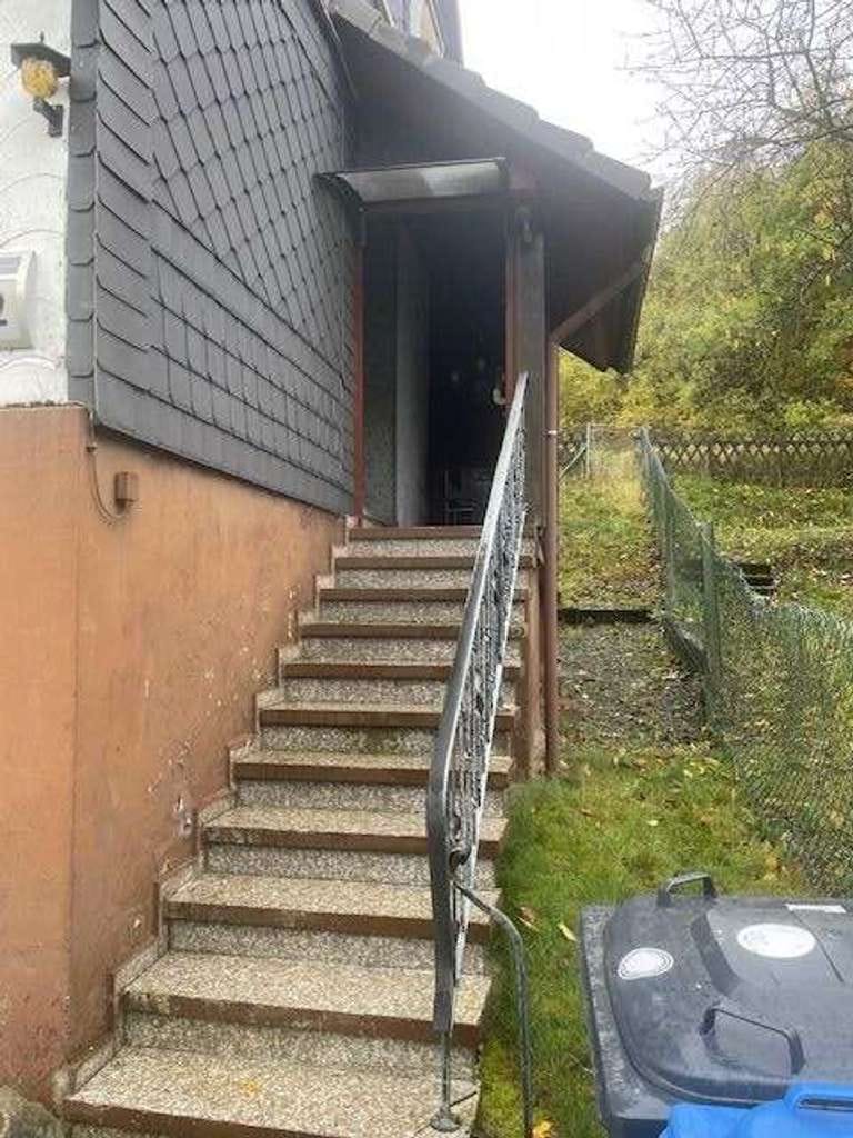 Immobilie in Hatzfeld - Einfamilienhaus in Hatzfeld - Bild 3