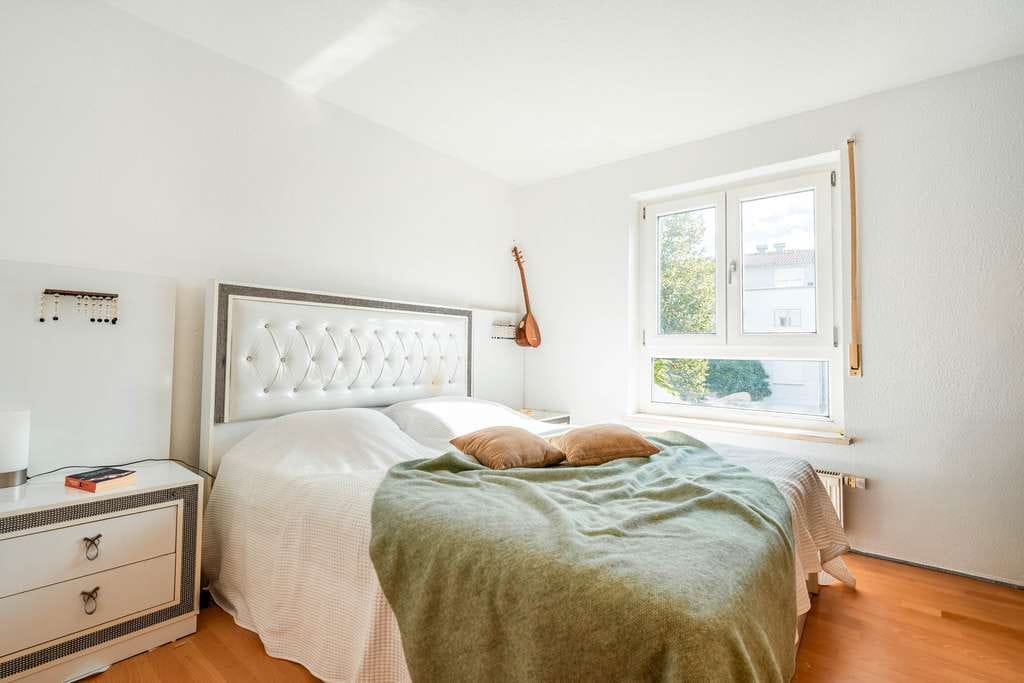 Immobilie in Plochingen - KOMFORTABEL – Helle 3-Zimmer-Wohnung mit Balkon in Plochingen - Bild 2