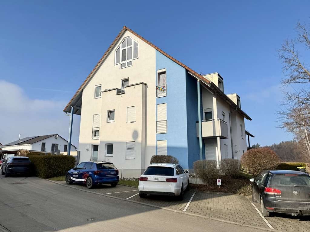 Immobilie in Uhldingen-Mühlhofen - Ein Zuhause zum Wohlfühlen: 4-Zimmer-Maisonette in ruhiger Wohnlage mit PKW-Stellplatz & Tiefgarage - Bild 0