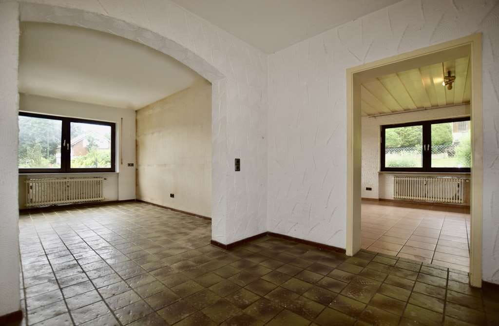 Immobilie in Lindenfels - *** Steigende Kaufpreise? Hier nicht! Flexibles Traumhaus mit Dachgeschosswohnung + Souterrain! *** - Bild 2