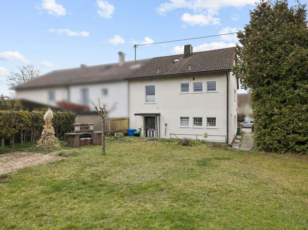 Immobilie in Hechingen - Charmantes Reihenendhaus mit Burgblick, Garten und flexiblem Wohnkonzept in Hechingen - Bild 1